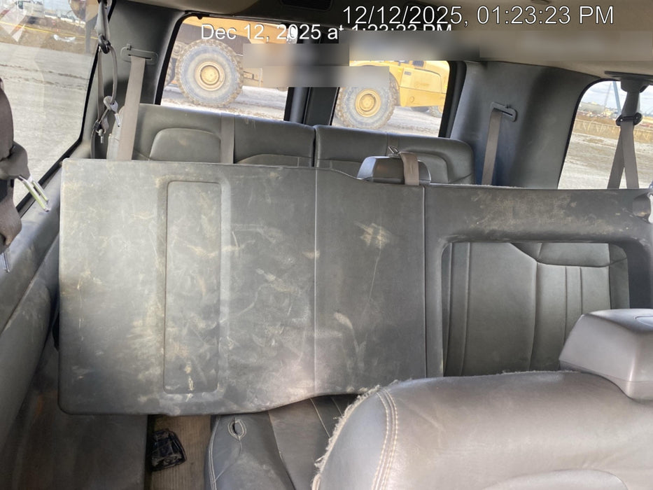 2023 CHEVROLET Express Van - Rental