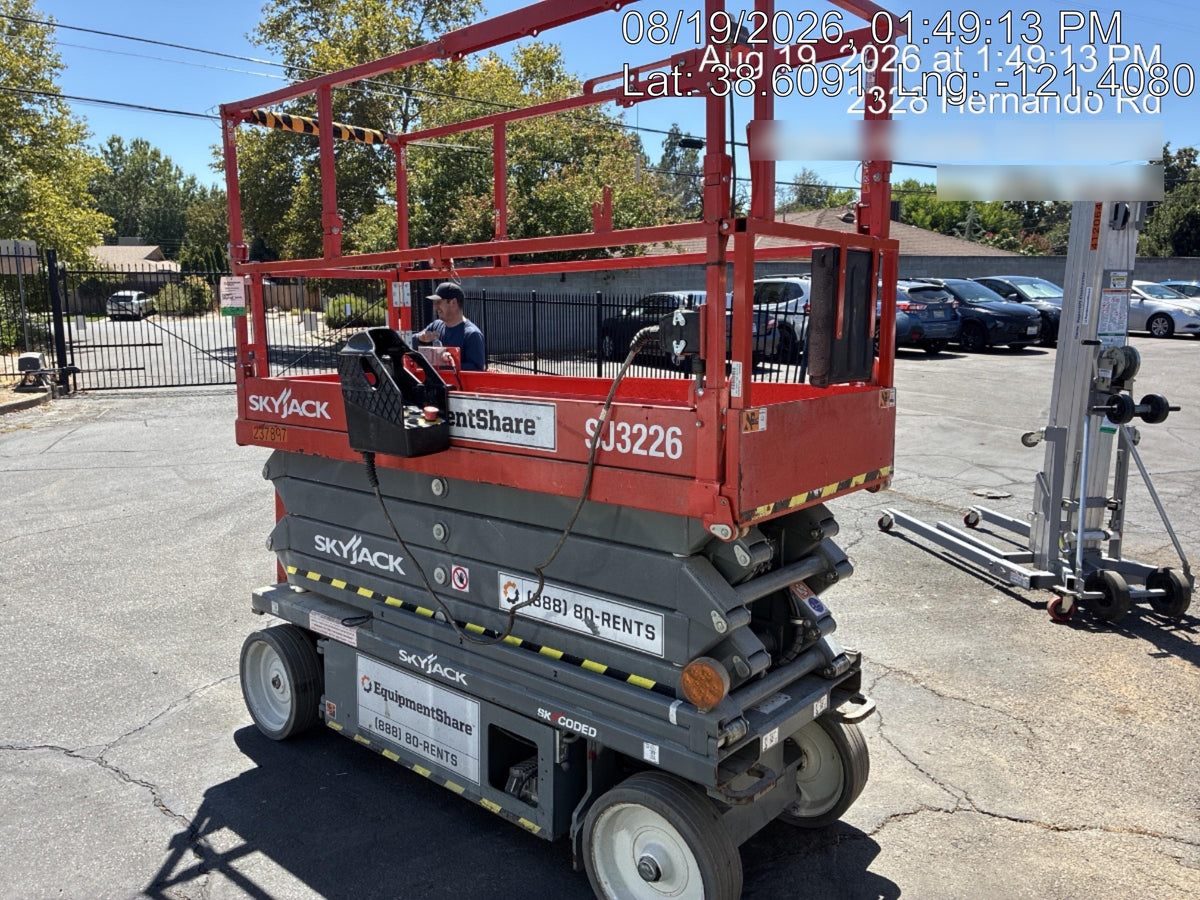 2022 SKYJACK SJ3226