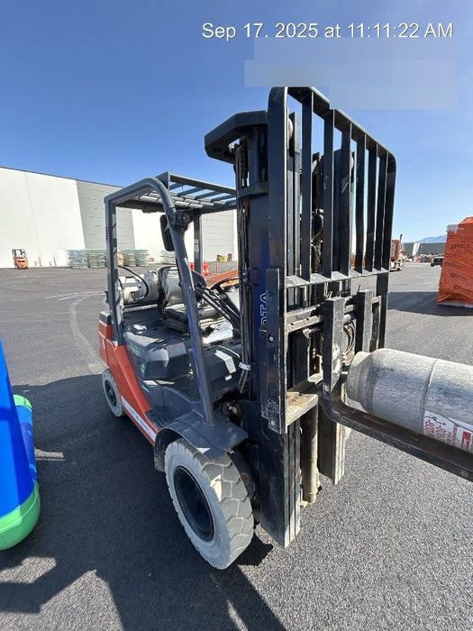 2022 TOYOTA 50-8FGU25