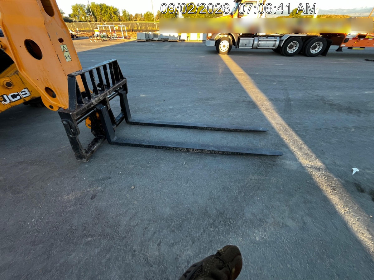 2019 JCB 510-56