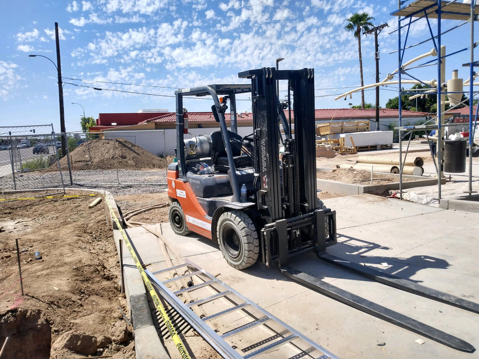 2022 TOYOTA 50-8FGU25