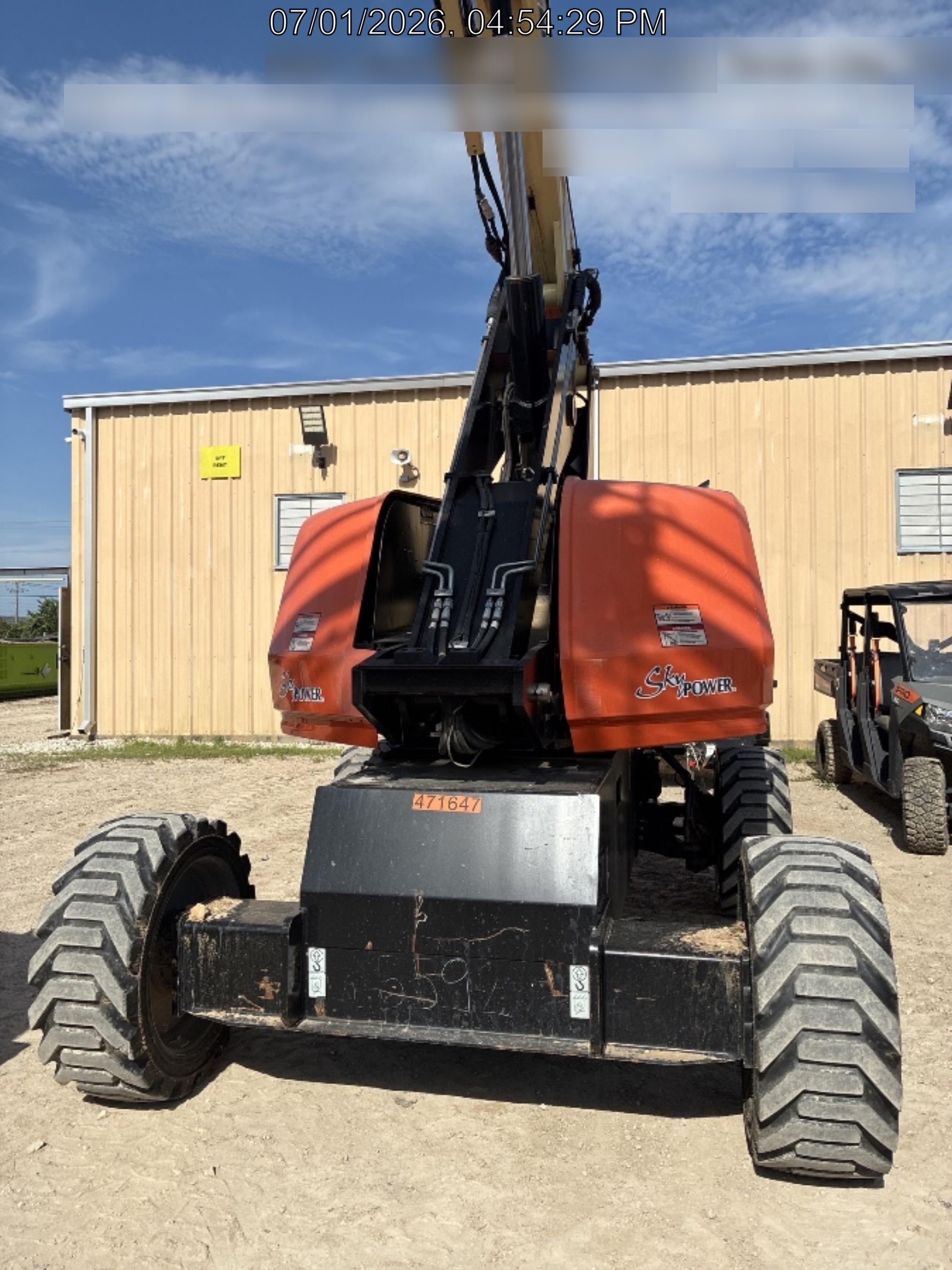 2024 JLG 660SJ