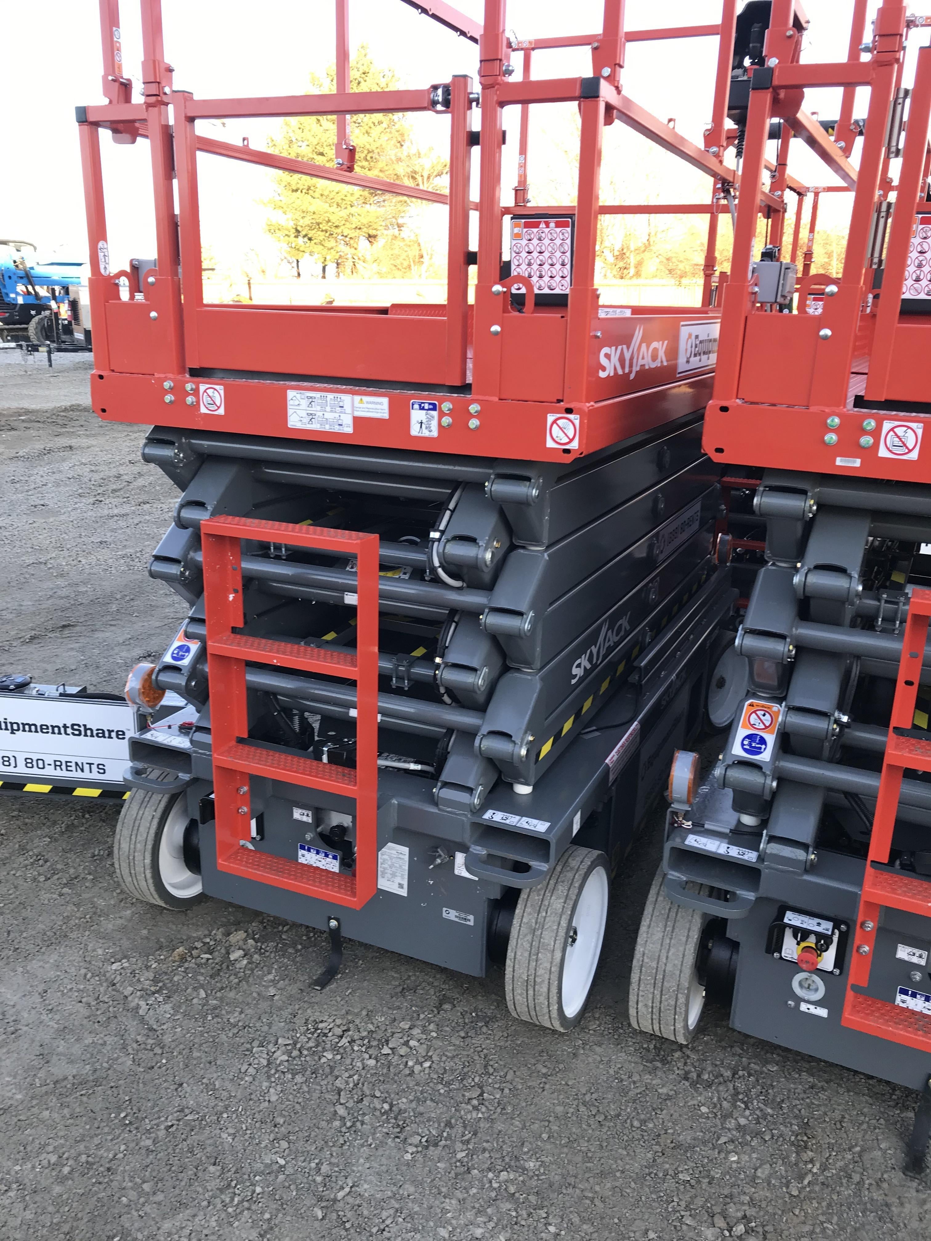 2021 SKYJACK SJ4740