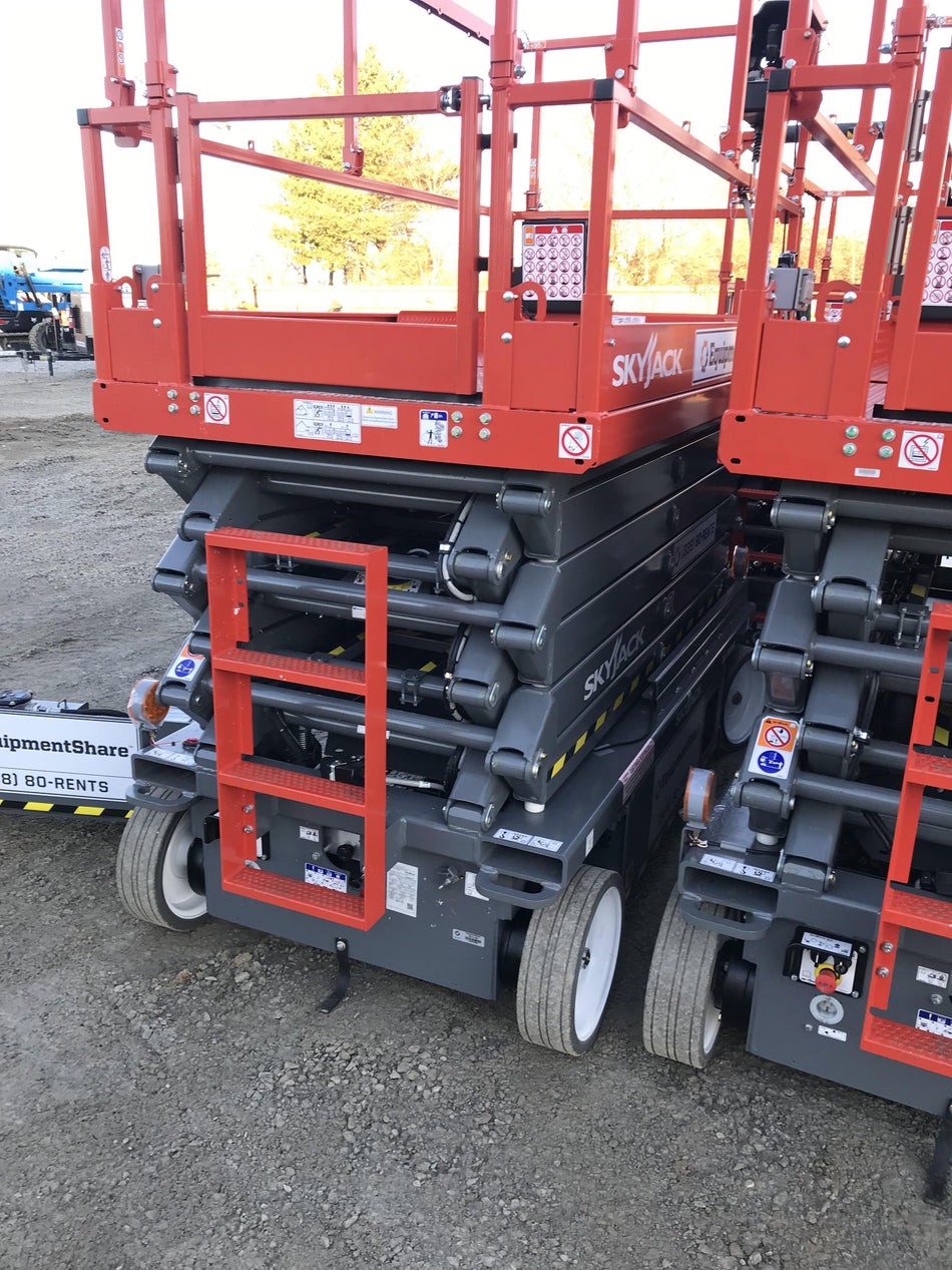 2021 SKYJACK SJ4740