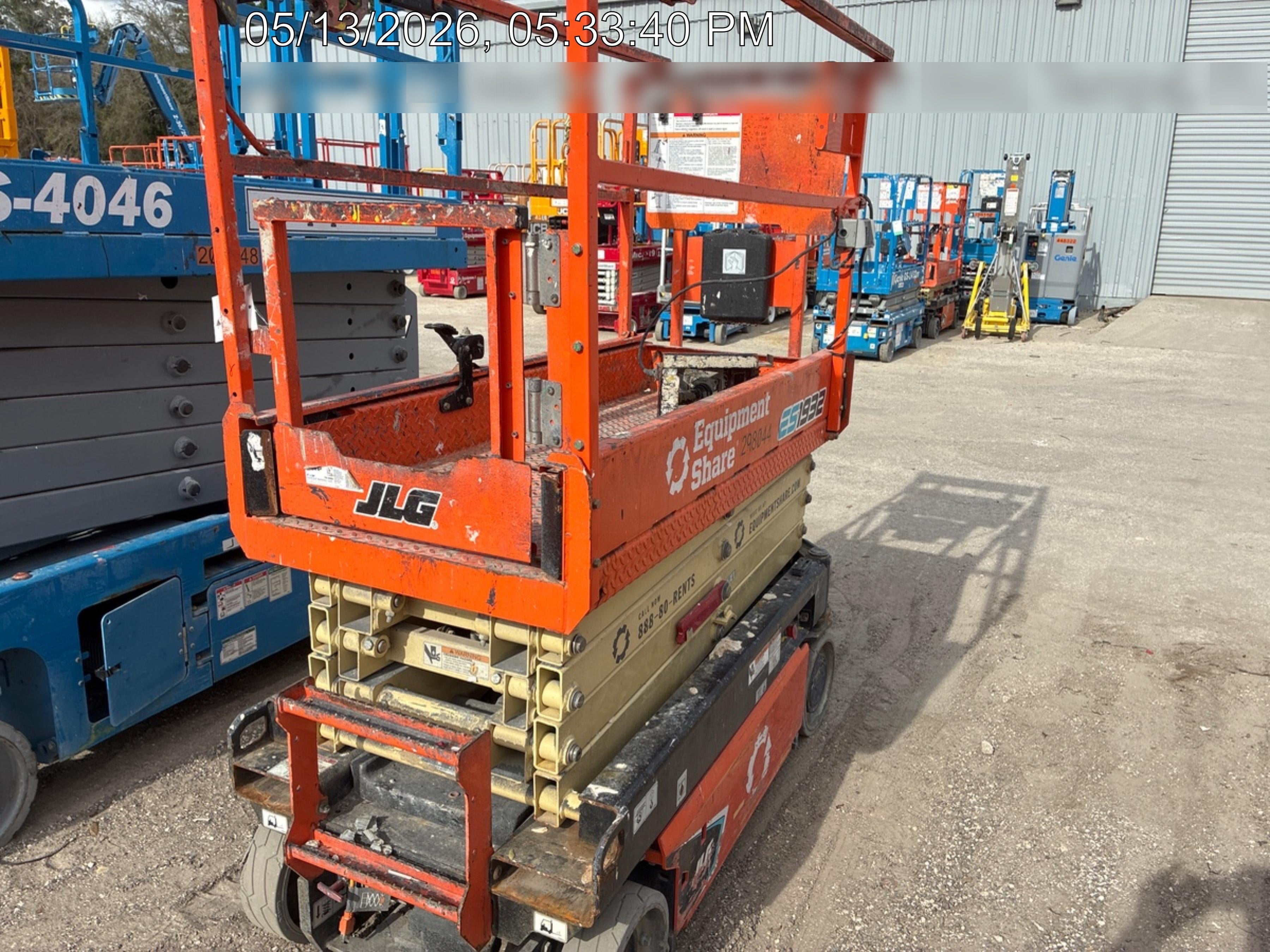2023 JLG ES1932