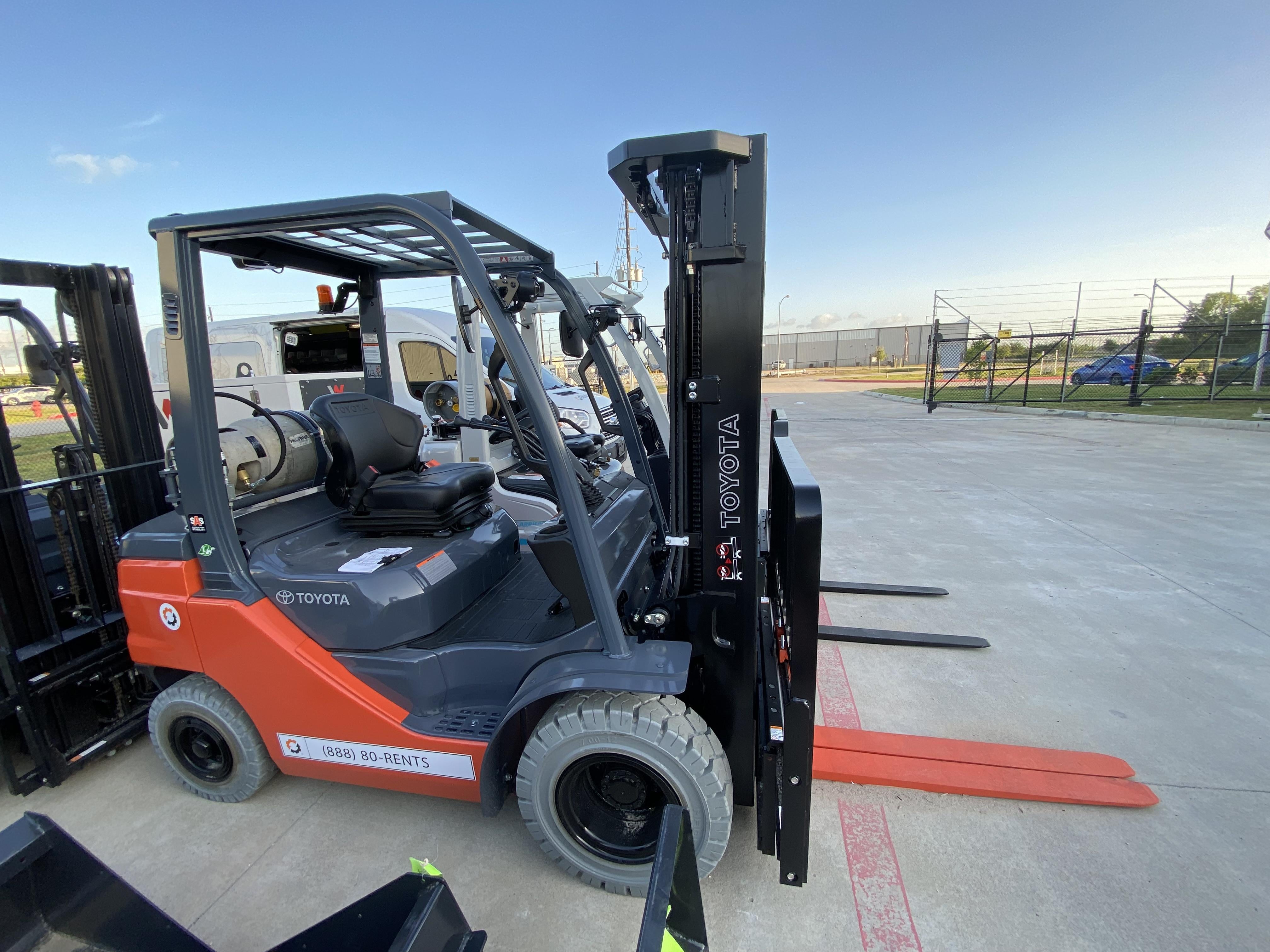 2022 TOYOTA 50-8FGU25