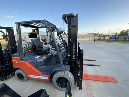 2022 TOYOTA 50-8FGU25