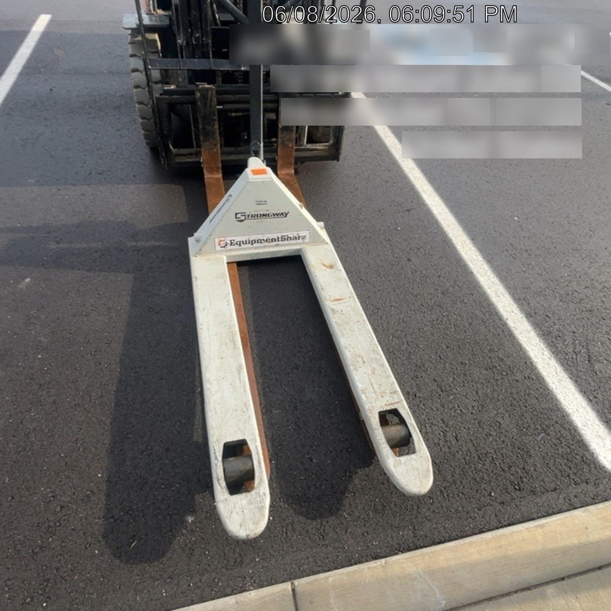 2023 STRONGWAY 4400 lb Pallet Jack