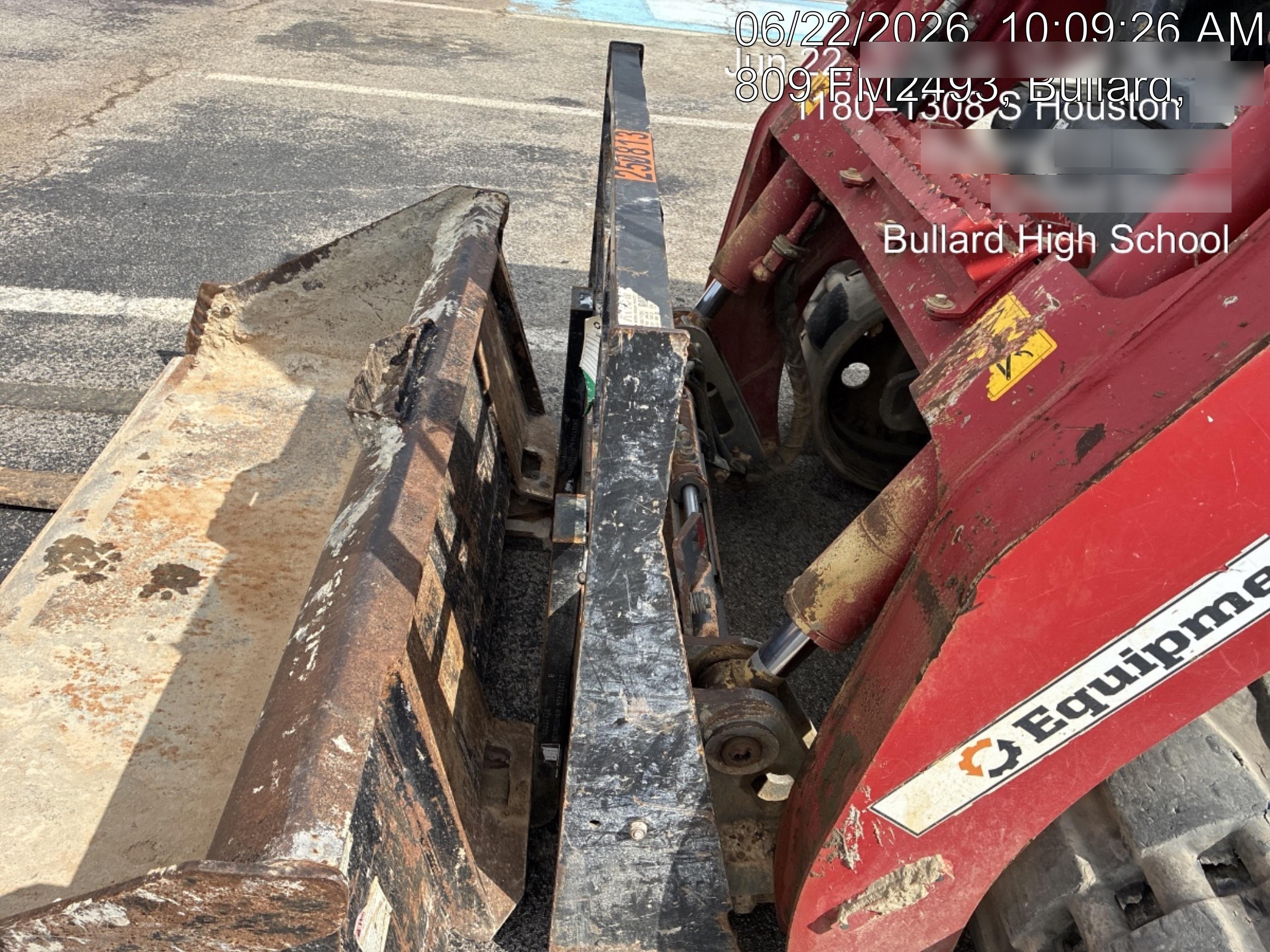2022 ARROW MATERIAL HANDLING 48" Pallet Forks - Arrow