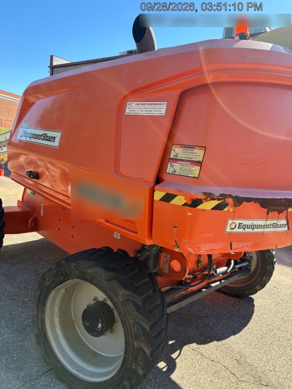 2021 JLG 660SJ