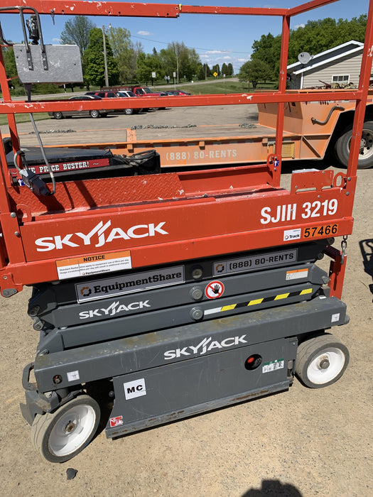 2018 Skyjack SJIII-3219 Standard Rental Specs