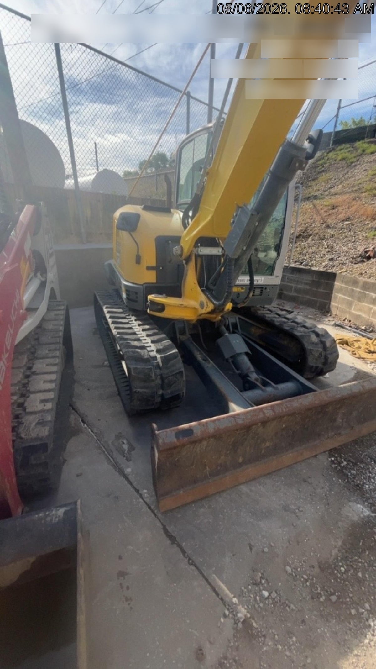 Wacker Neuson ET90 Cab, Long Dipperstick, Track, Bucket