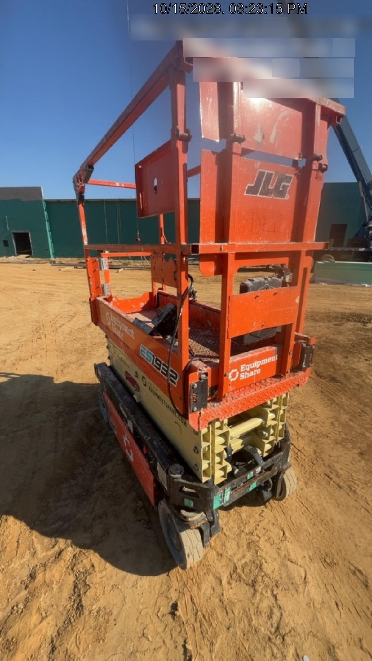 2022 JLG ES1932