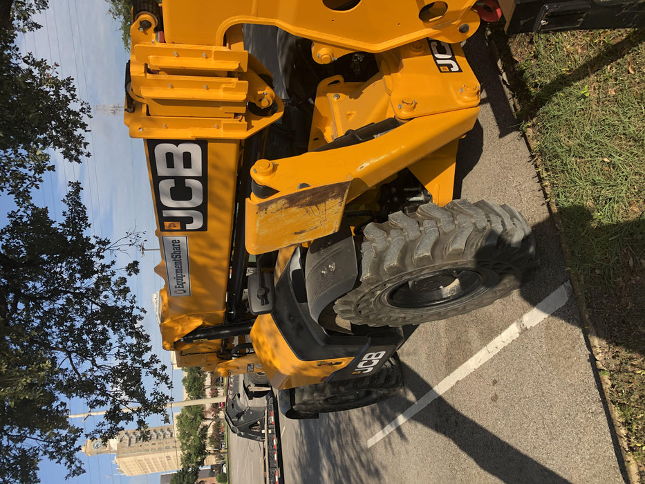 2020 JCB 510-56 Cab/Heat/Air, 74 HP, Solid Tires, STD Worklight, Beacon, Aux Hydraulics, Lifting Eye, Back up Alarm w/66" Carriage/60" Forks