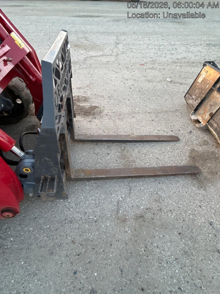 2021 PALADIN 48" Pallet Forks - Paladin