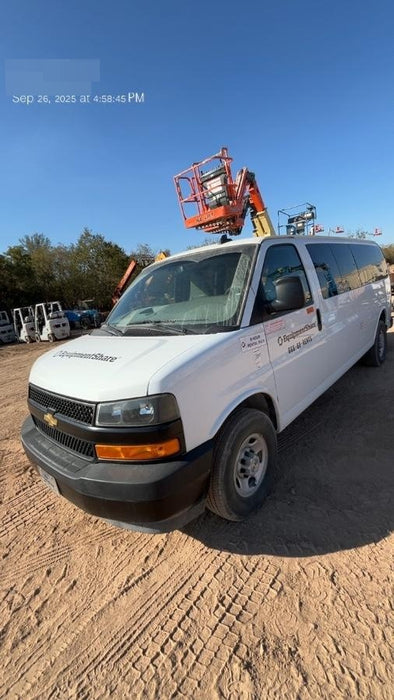 2023 CHEVROLET Express Van - Rental