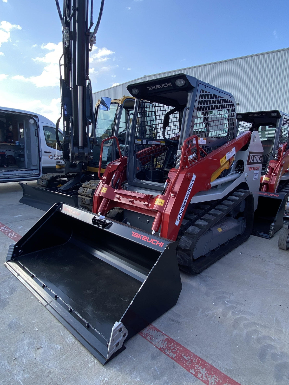 2022 TAKEUCHI TL8R2-R