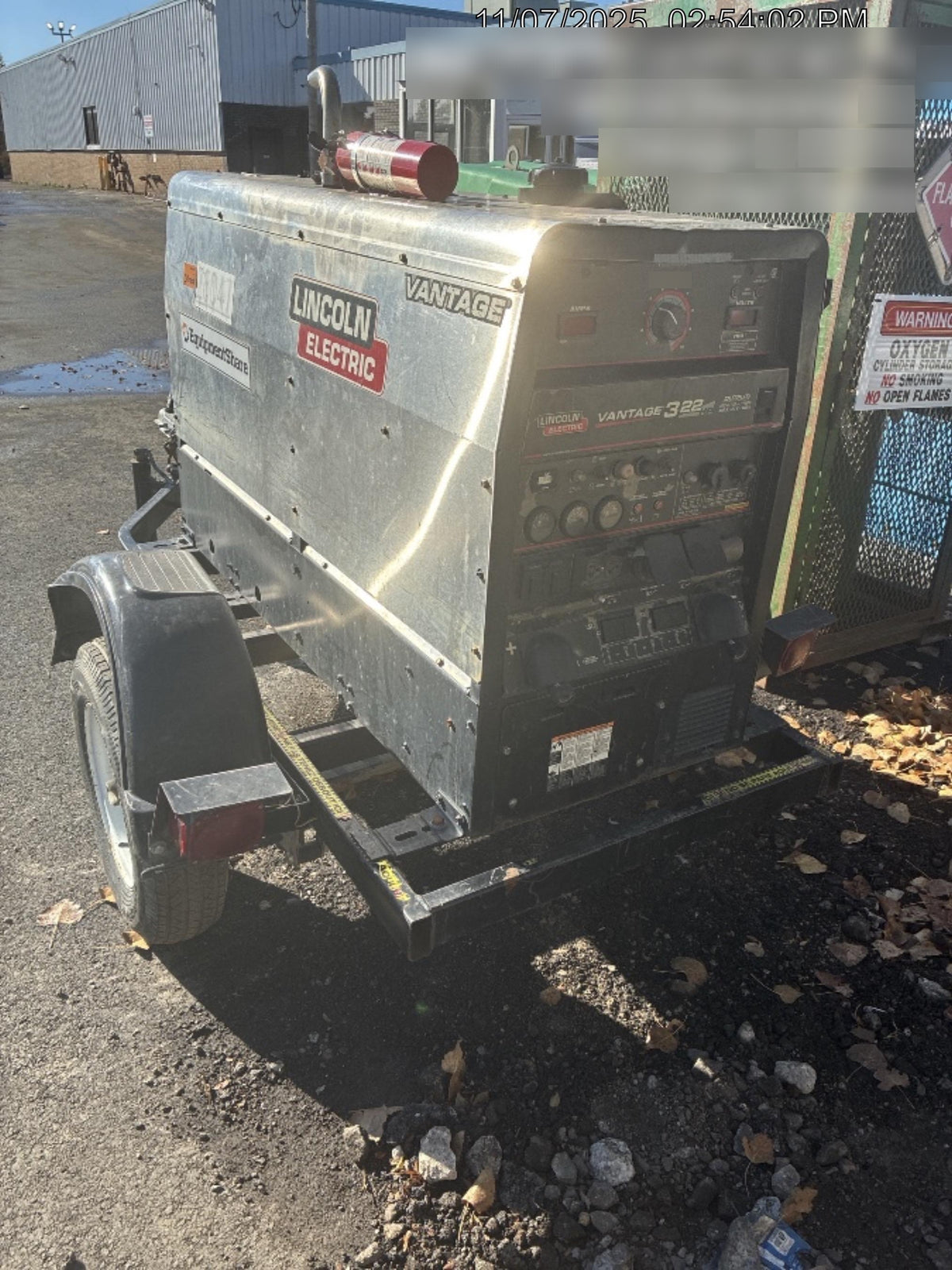 2019 Lincoln Electric Vantage 322 Lincoln Vantage 322 Welder w/Trailer, Light Kit, Cable Rack
