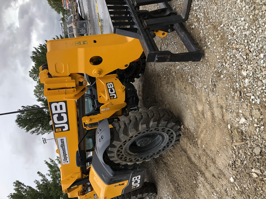 2020 JCB 509-42 Cab/Heat/Air, Solid Tires, Work Lights, Beacon, Aux Hydraulics, Back up Alarm, Lifting Eye, ES Decals
