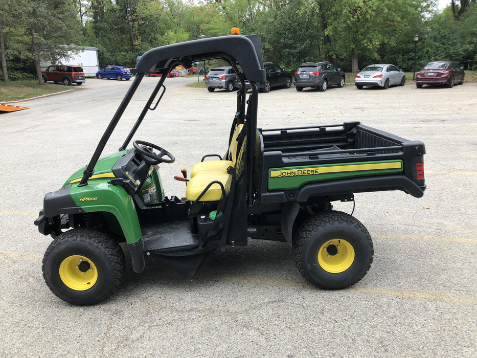2020 John Deere 815E 2S 2 - 3 Seat UTV, DSL, 4WD, Canopy, Standard Rental Spec
