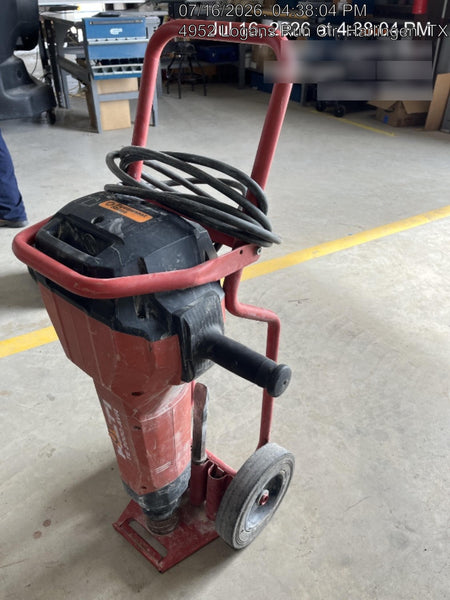 2023 HILTI TE 3000-AVR