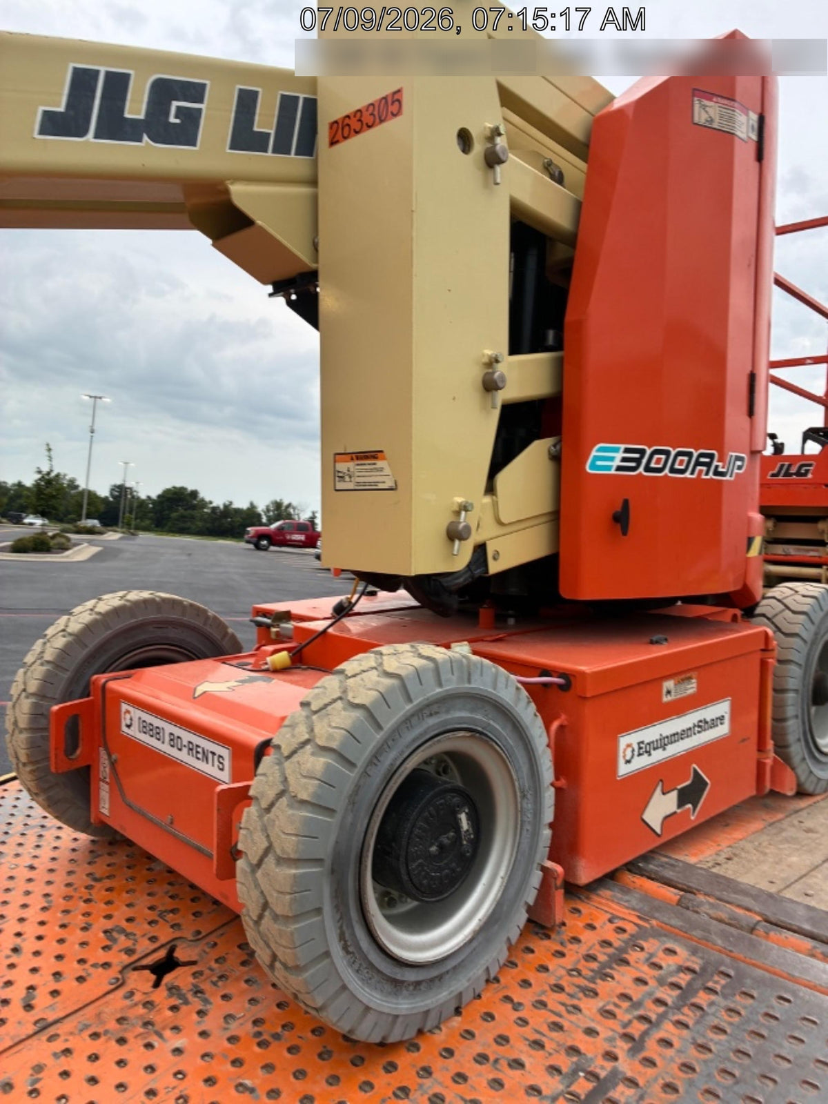 2022 JLG ES1932