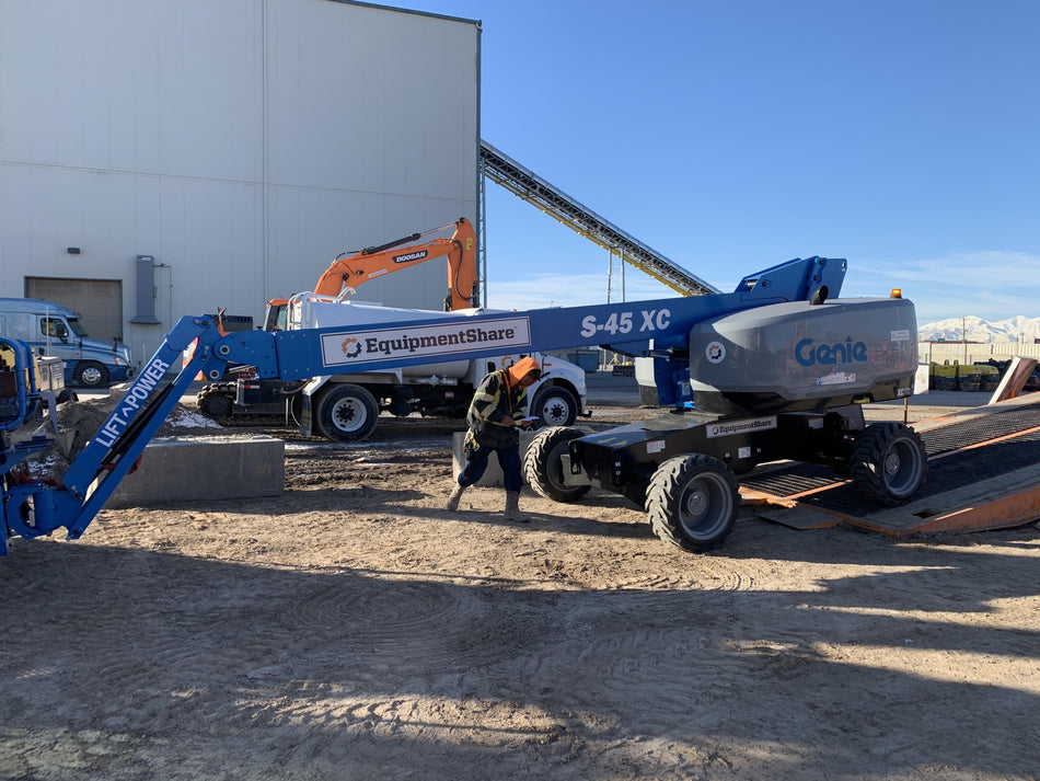 2021 GENIE S-45 XC