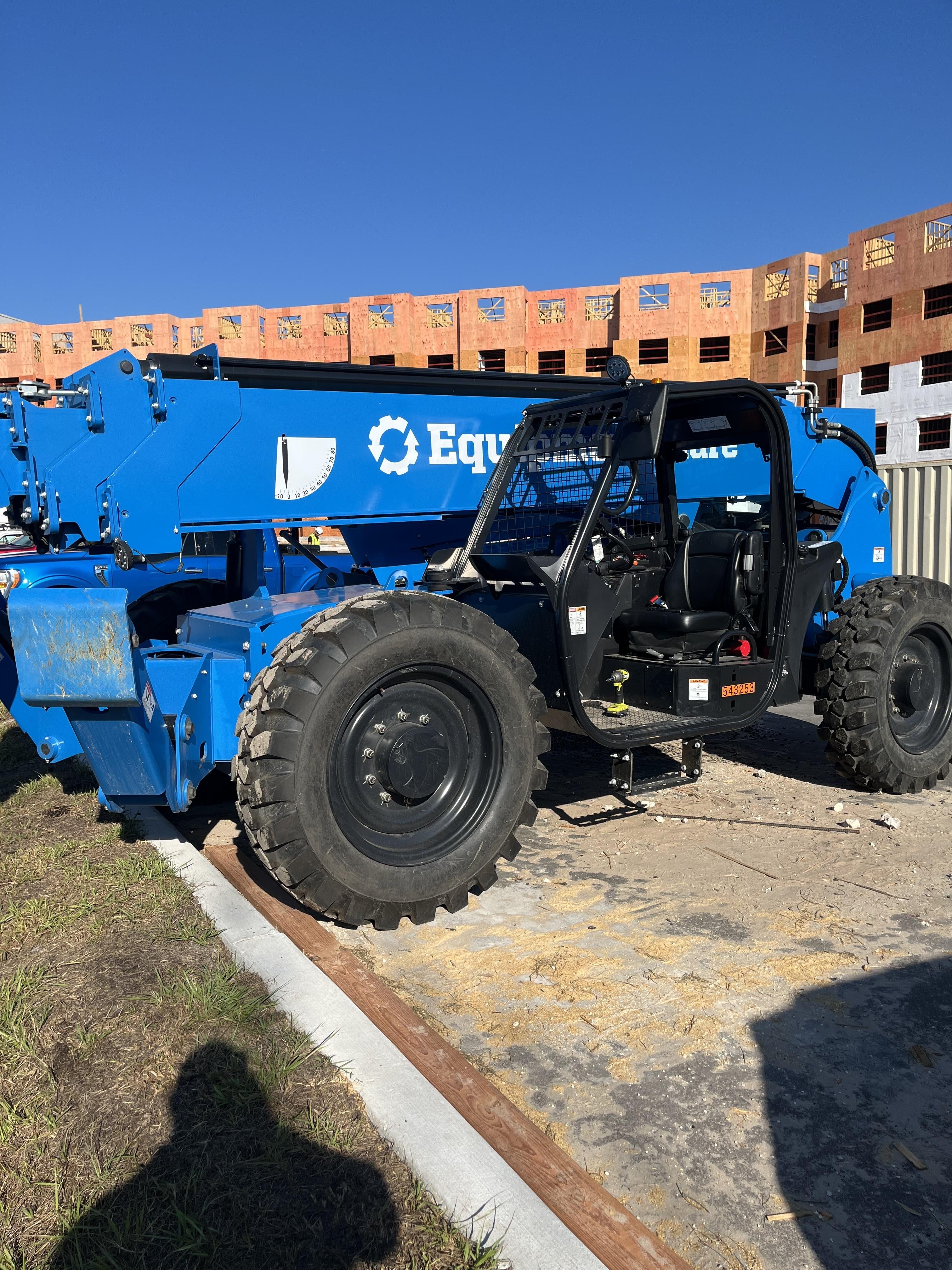 2025 GENIE GTH-1056