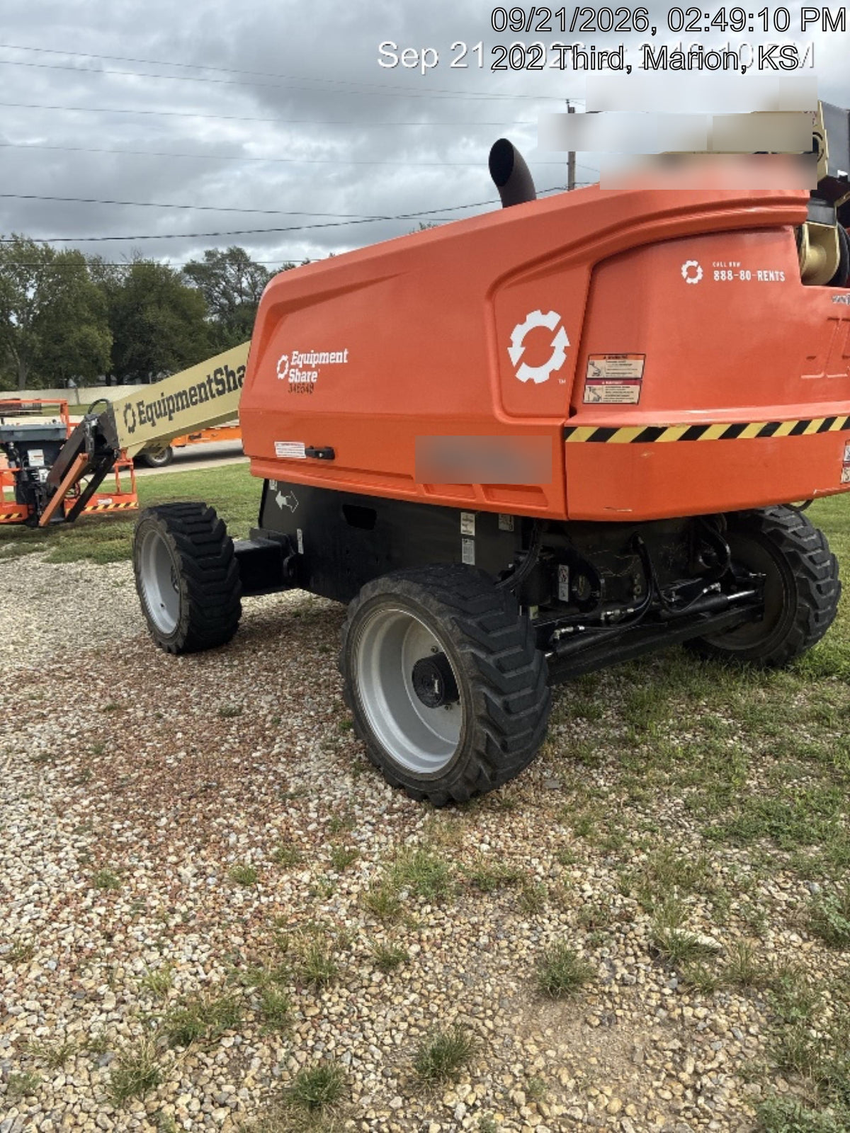 2023 JLG 660SJ