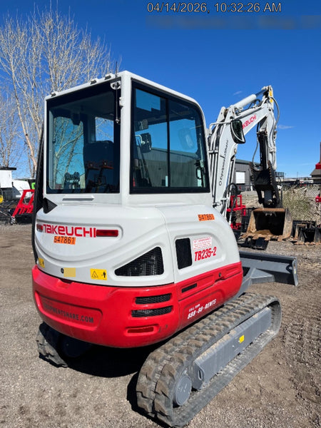 2025 TAKEUCHI TB235-2CR