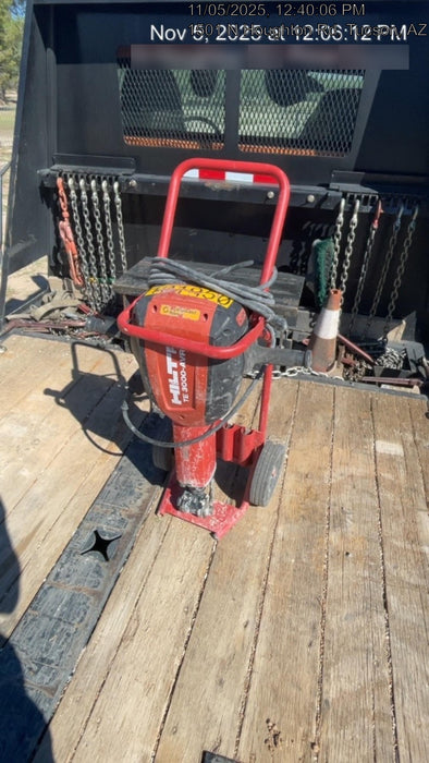2020 HILTI TE 3000-AVR