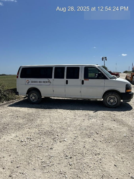 2023 CHEVROLET Express Van - Rental