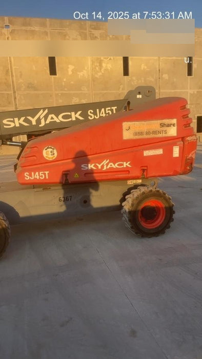 2017 SKYJACK SJ45T+