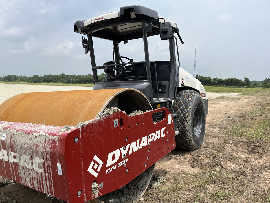 2023 DYNAPAC CA2500D