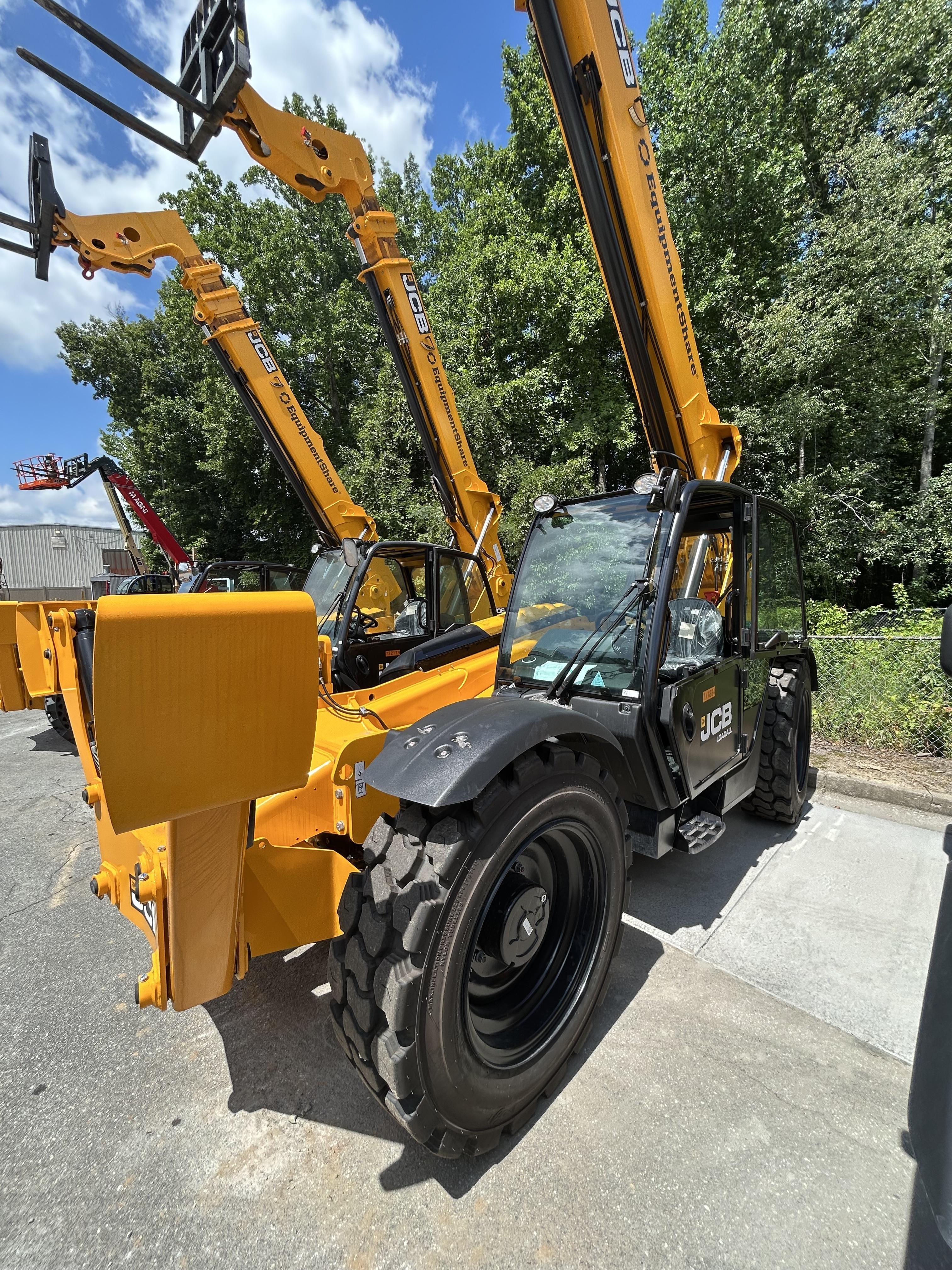 2026 JCB 510-56