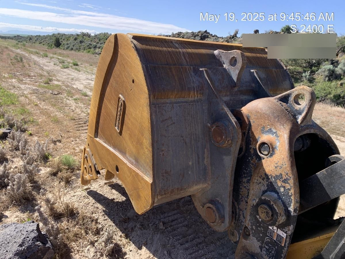 2020 DOOSAN Doosan 60" Bucket