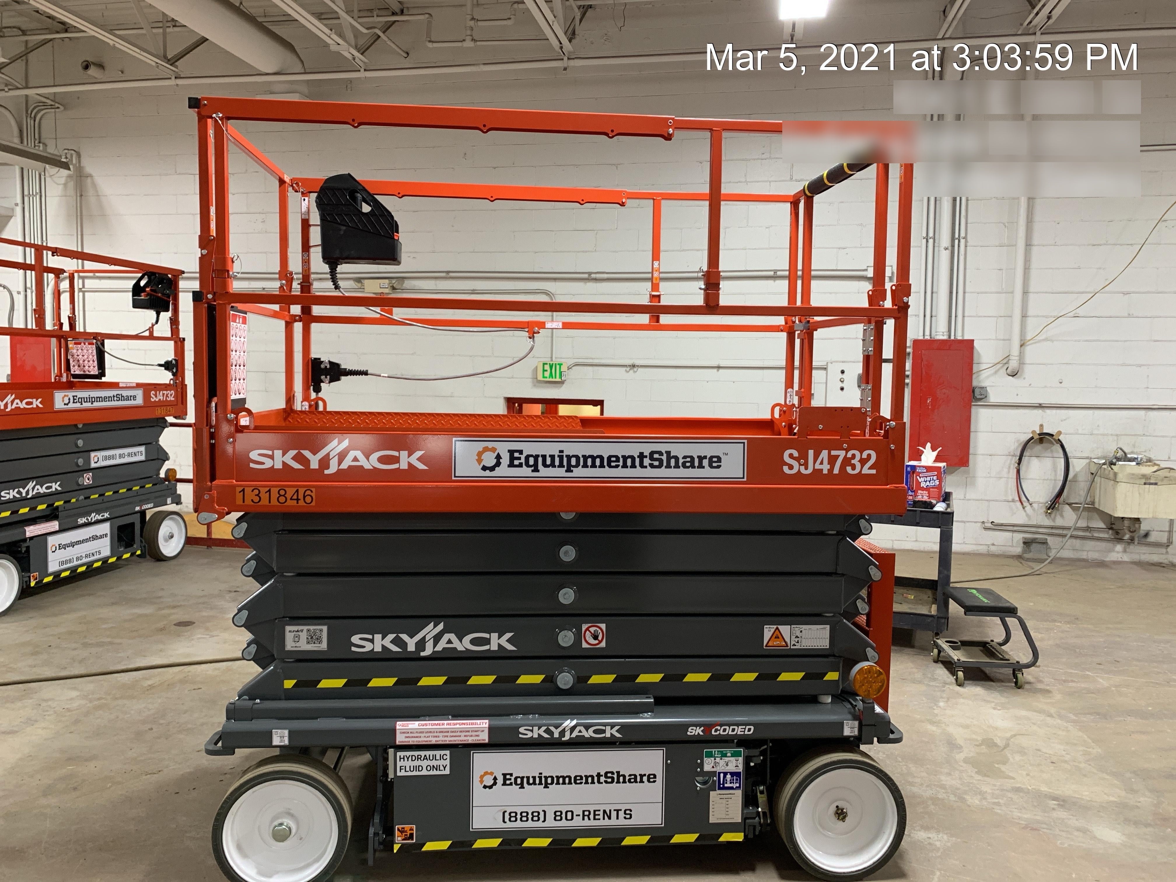 2021 SKYJACK SJ4732