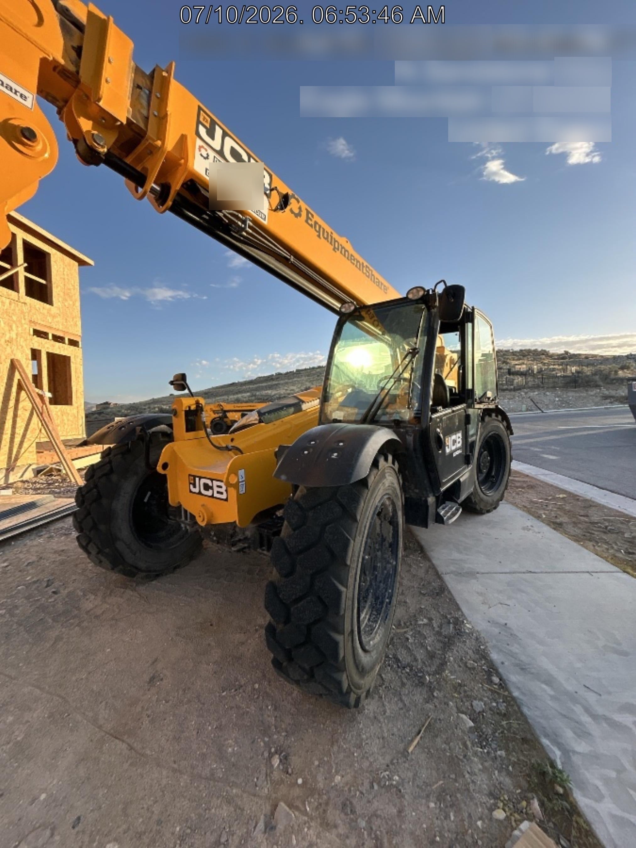 2025 JCB 509-42