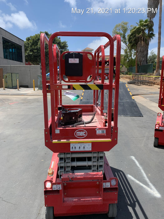 2020 MEC 1330SE Solid NM Tires, Steel Swing out Doors, LCS, Beacon, 900W Inverter