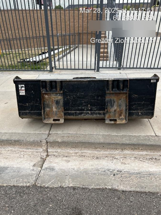 2021 TAKEUCHI 48" Pallet Forks - Takeuchi