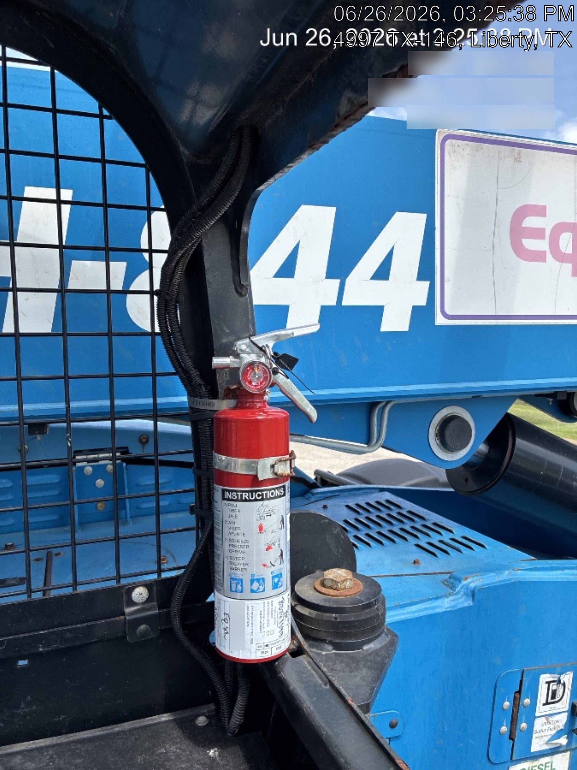 2017 GENIE GTH-844