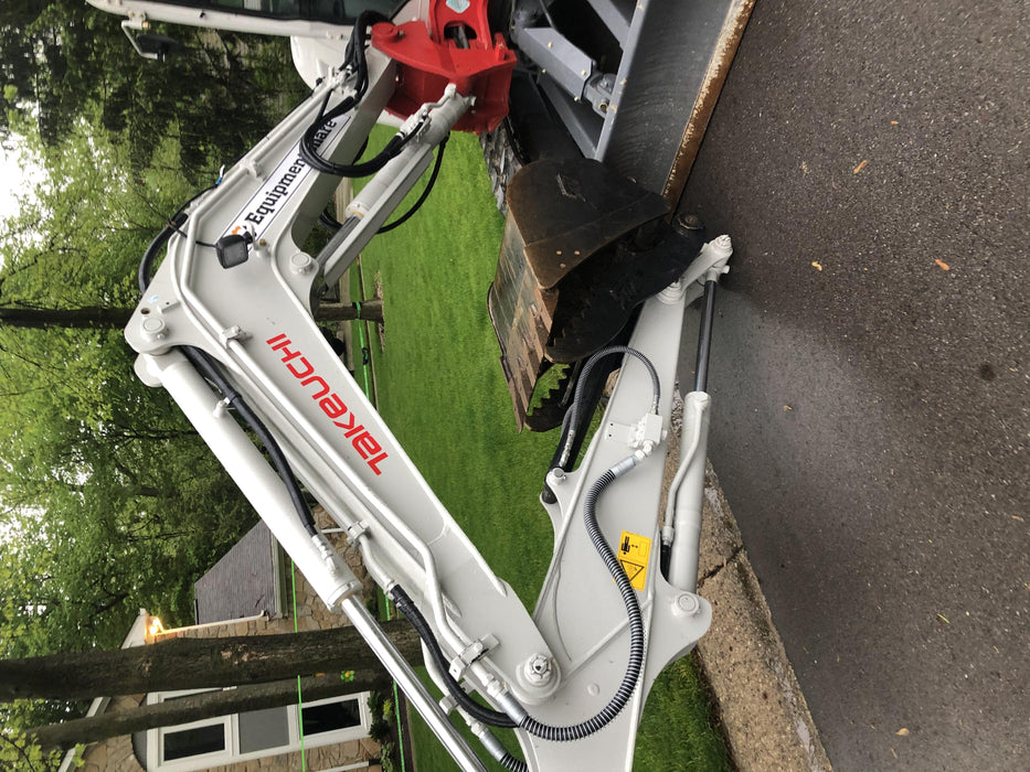 2020 TAKEUCHI TB250-2C