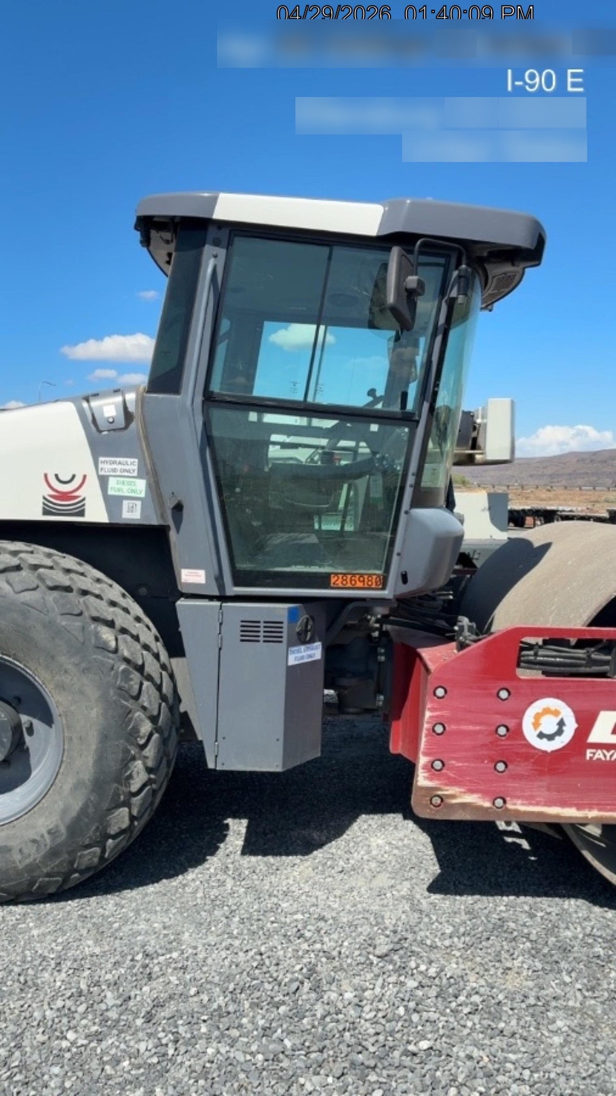 2023 DYNAPAC CA2500D