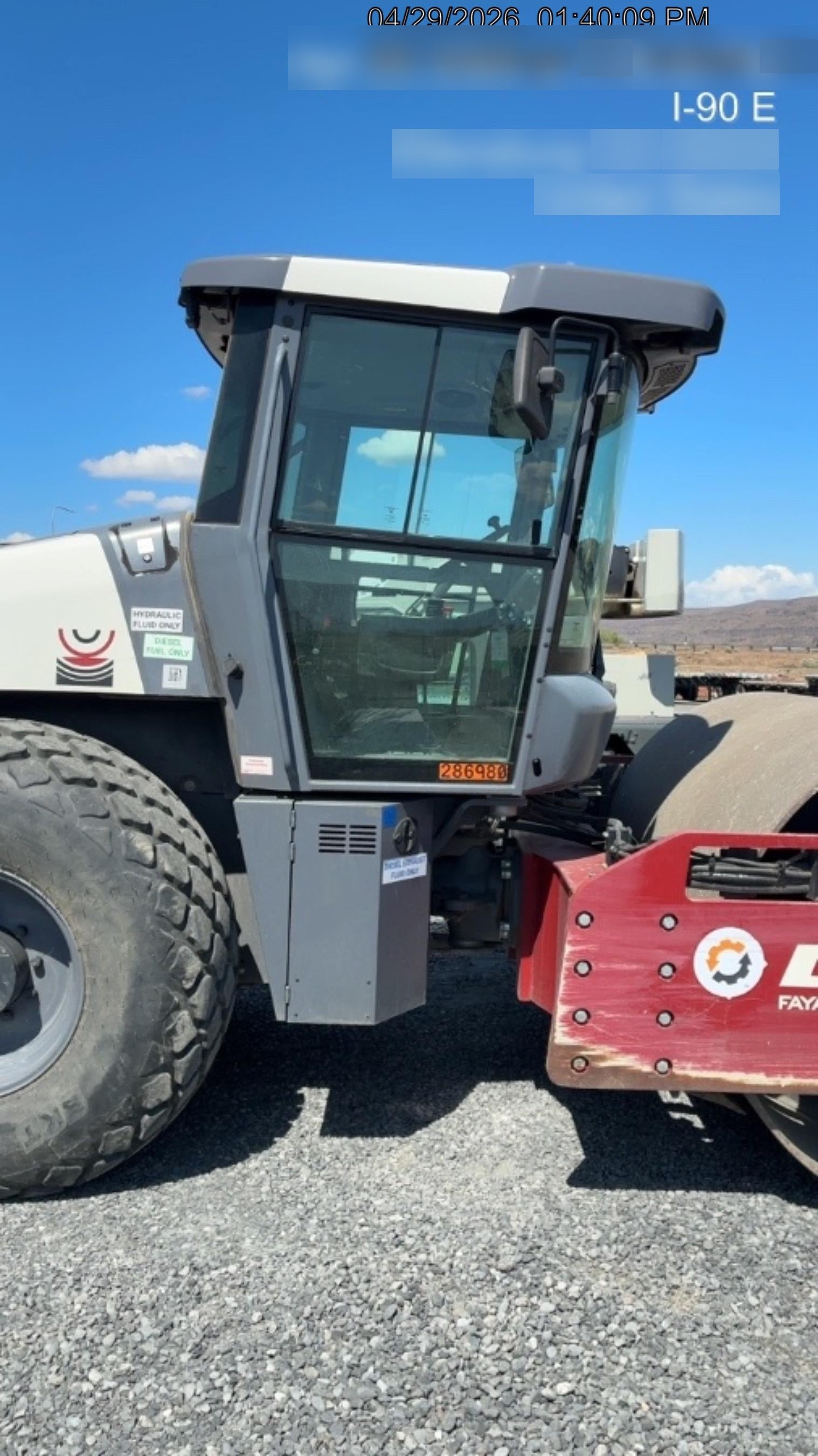 2023 DYNAPAC CA2500D