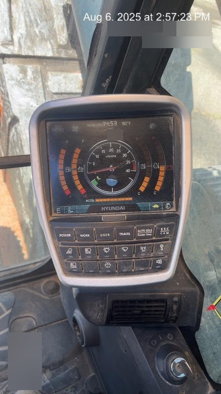 2017 HYUNDAI HX300L