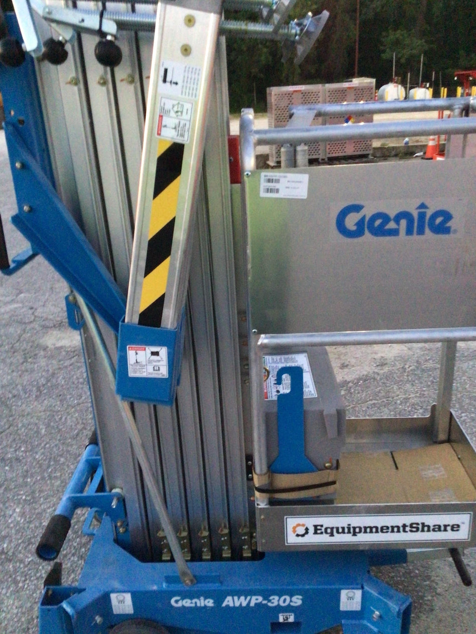2021 GENIE AWP-30S DC