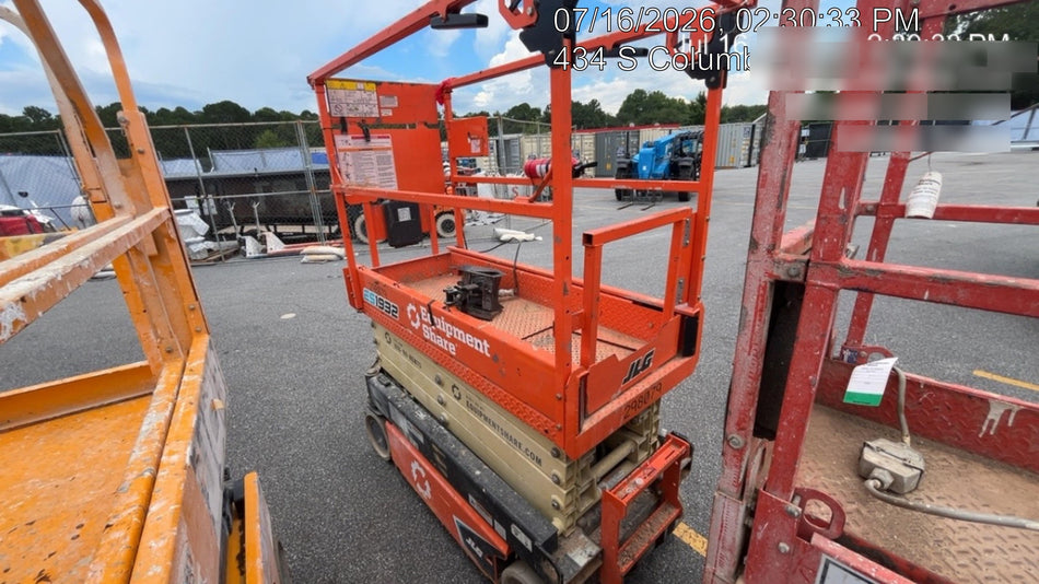 2023 JLG ES1932