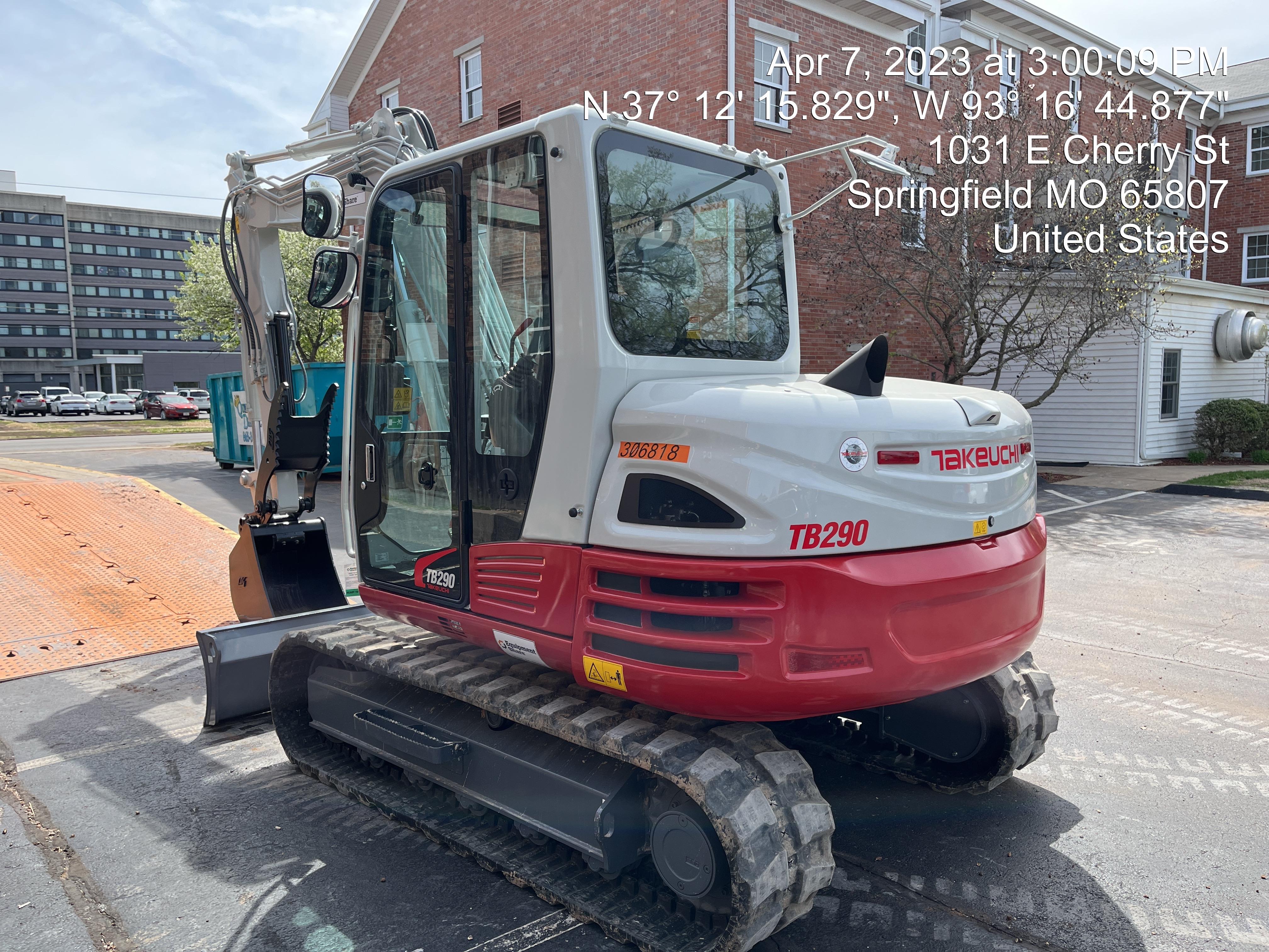 2023 TAKEUCHI TB290-CR