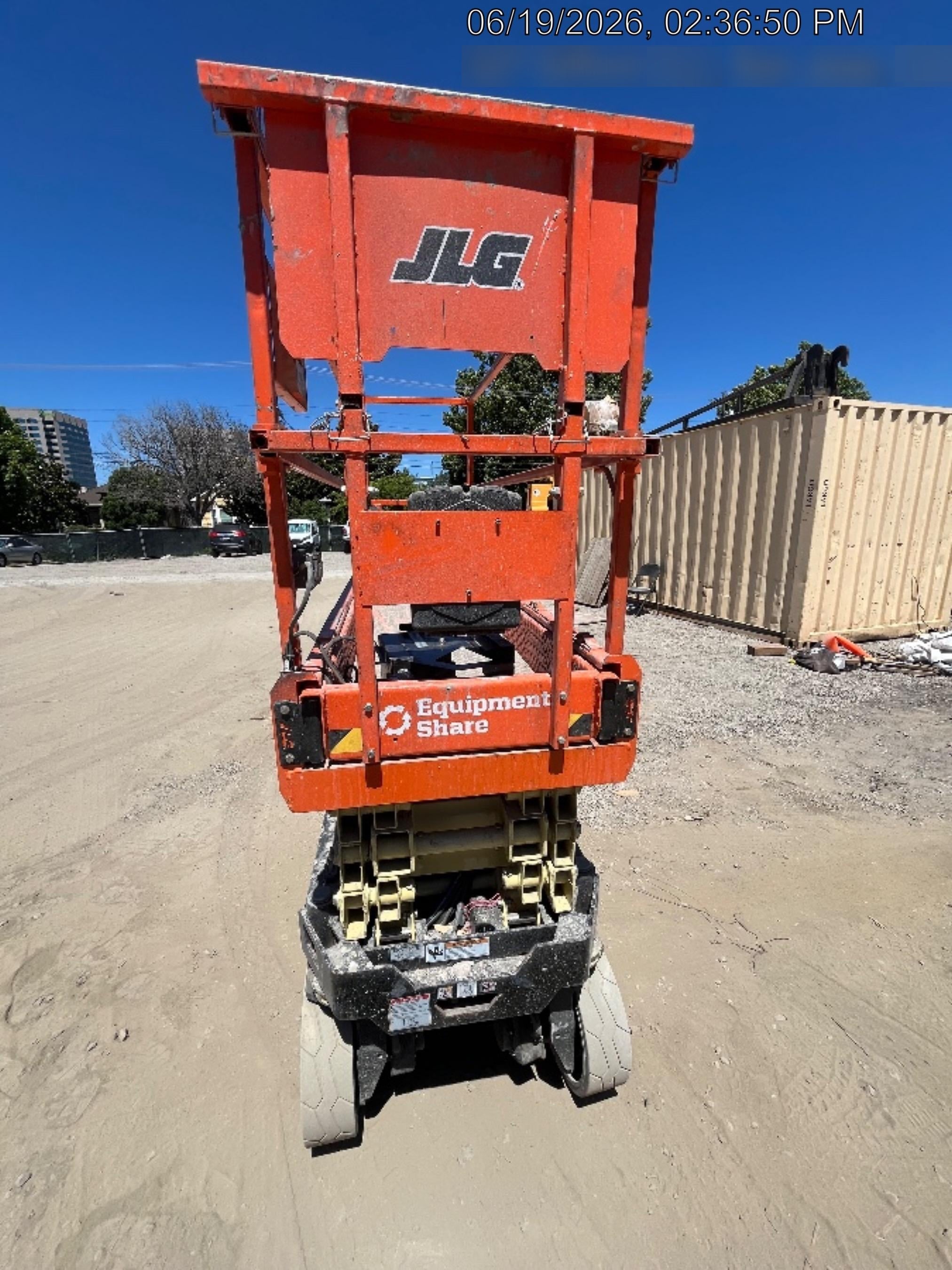 2022 JLG ES2632