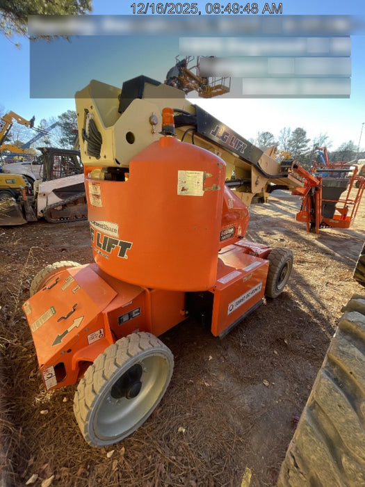 2019 JLG E400AJPN